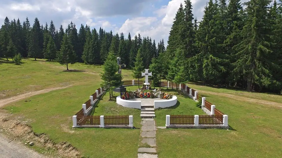  Crucea lui Avram Iancu de la Fantanele Marisel - Popasul Iancului