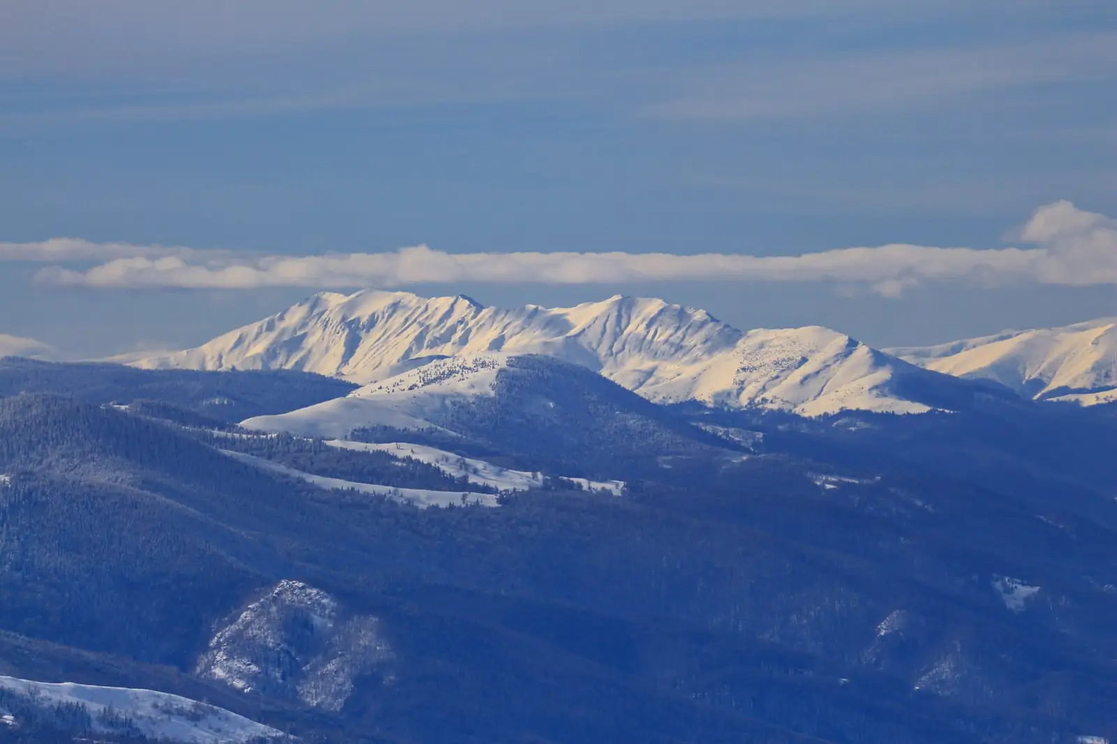  Creasta Oslei din muntii Vâlcan - Liana Marin