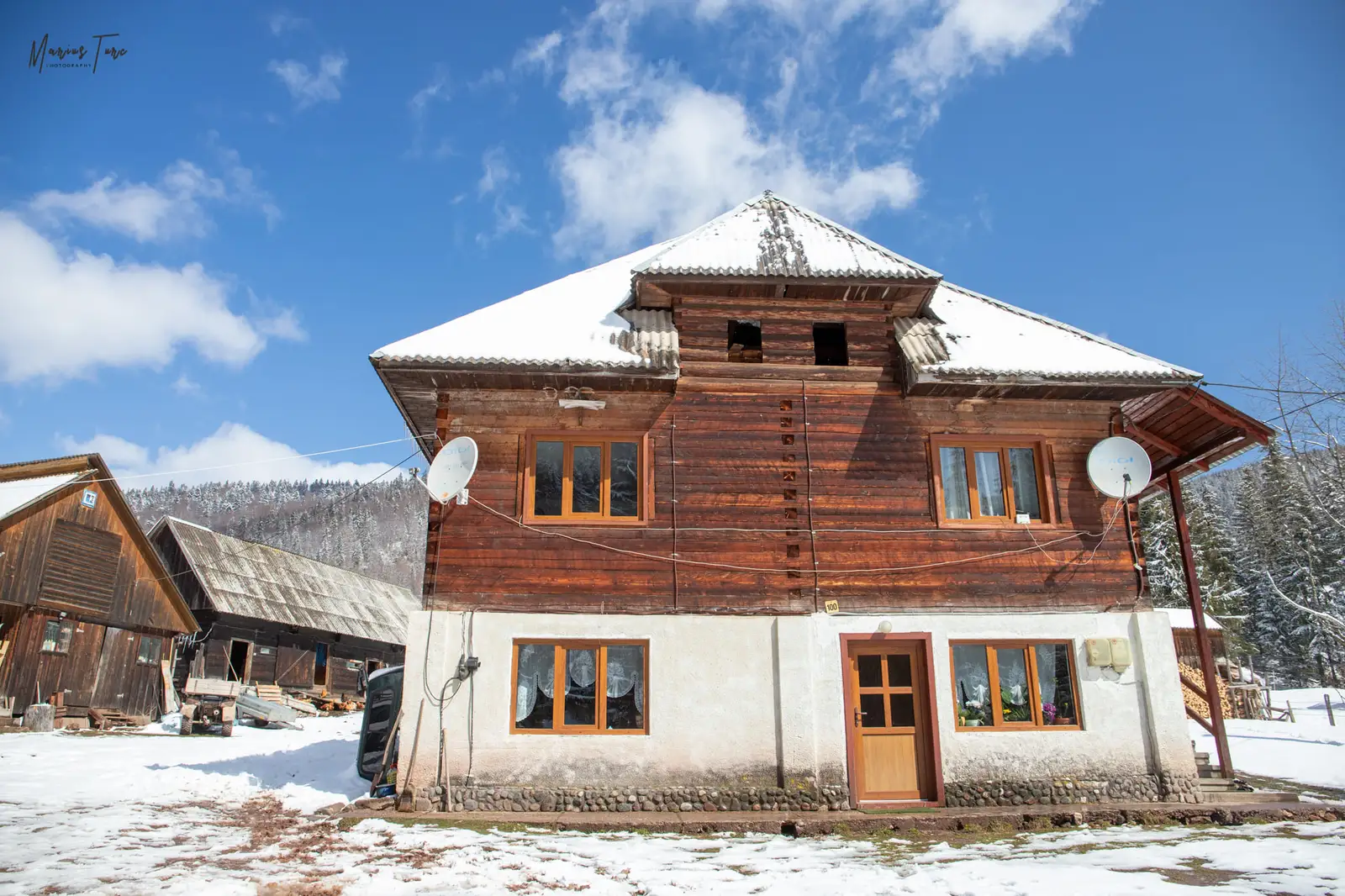 Casa familiei Gligor, catunul Casa de Piatra - Marius Turc