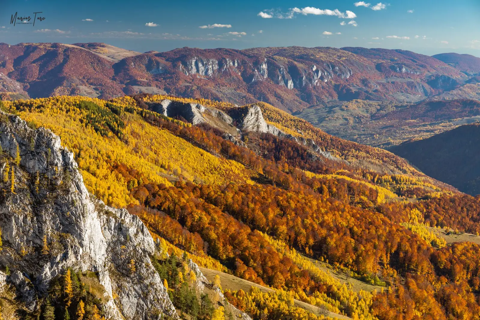 Comuna Posaga cu Vulturese in plan central - Marius Turc