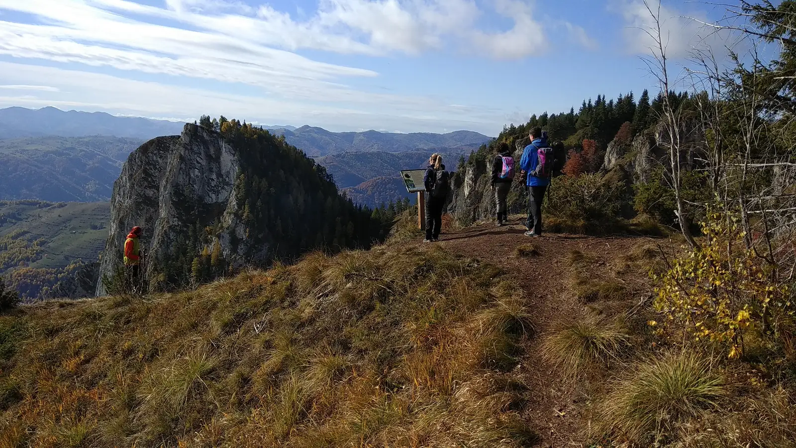 Un nou punct de belvedere - Manu Munțomanu
