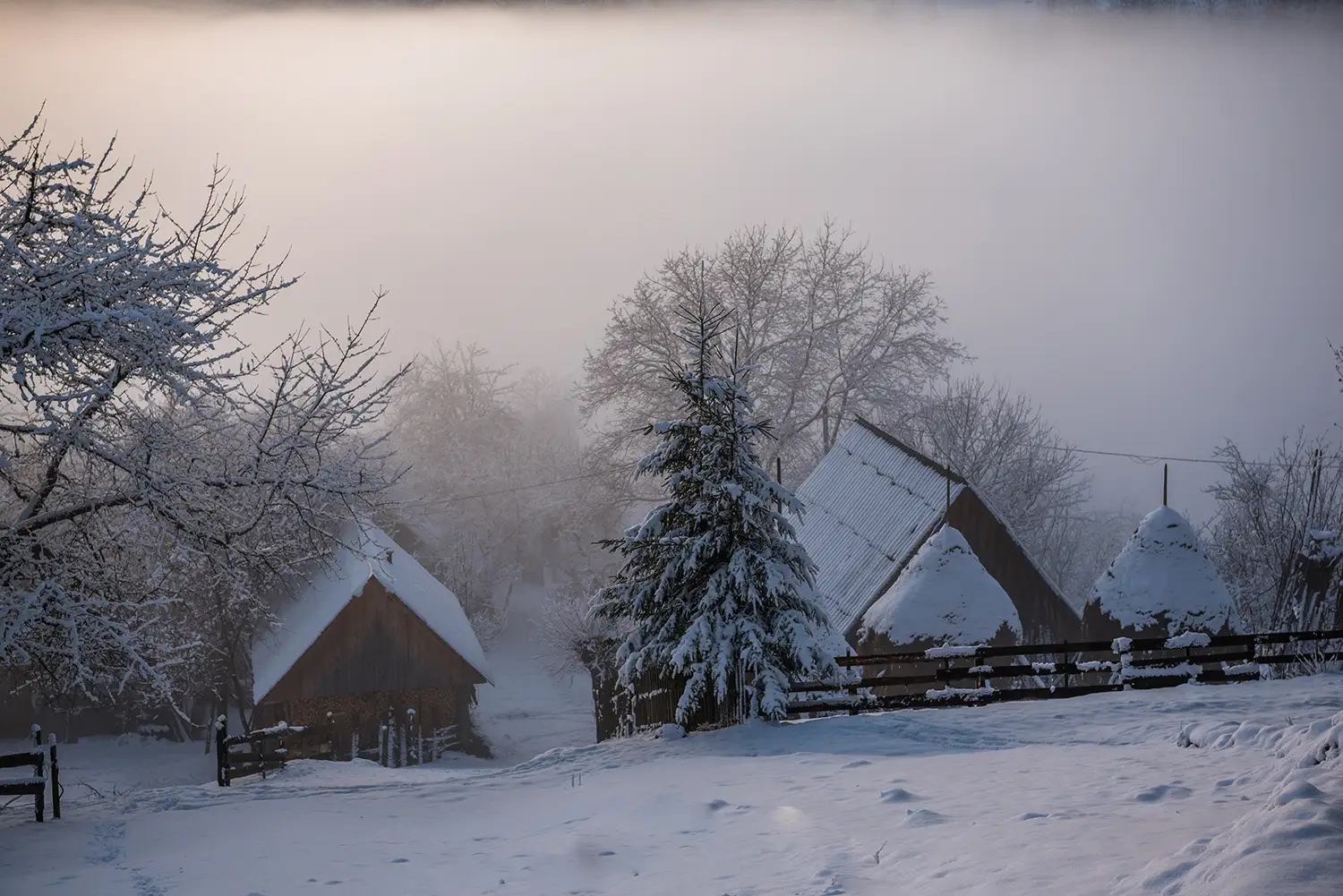 Vârful Cucurbăta Mică