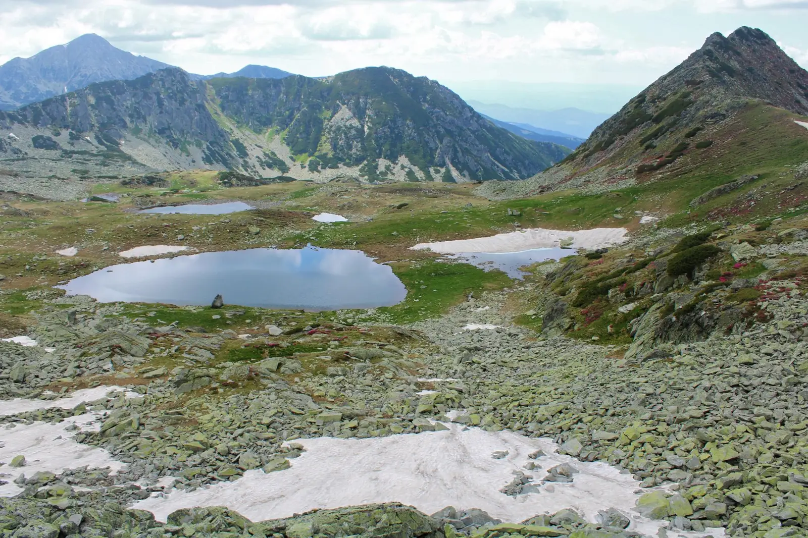  Tăurile din Valea Rea - Sima Constantin