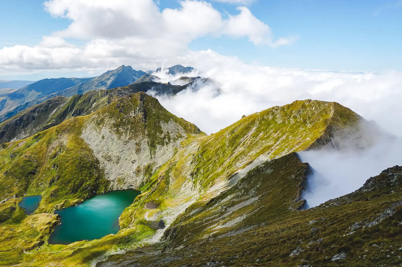  Lacul Capra și Negoiu în fundal - Alexandra Pușcașu