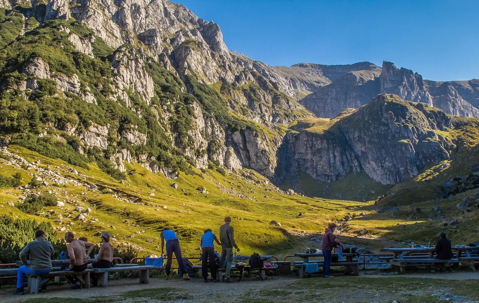  Amfiteatru Malaiesti - Ionut Vlad