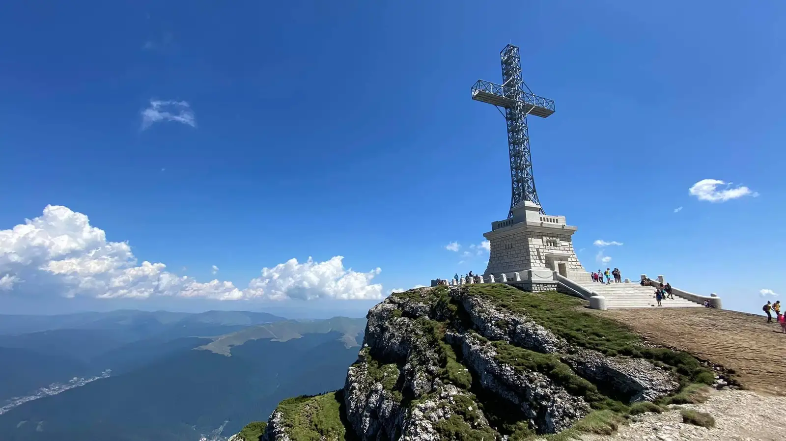  Crucea Eroilor Neamului (Caraiman) - Marius Popa