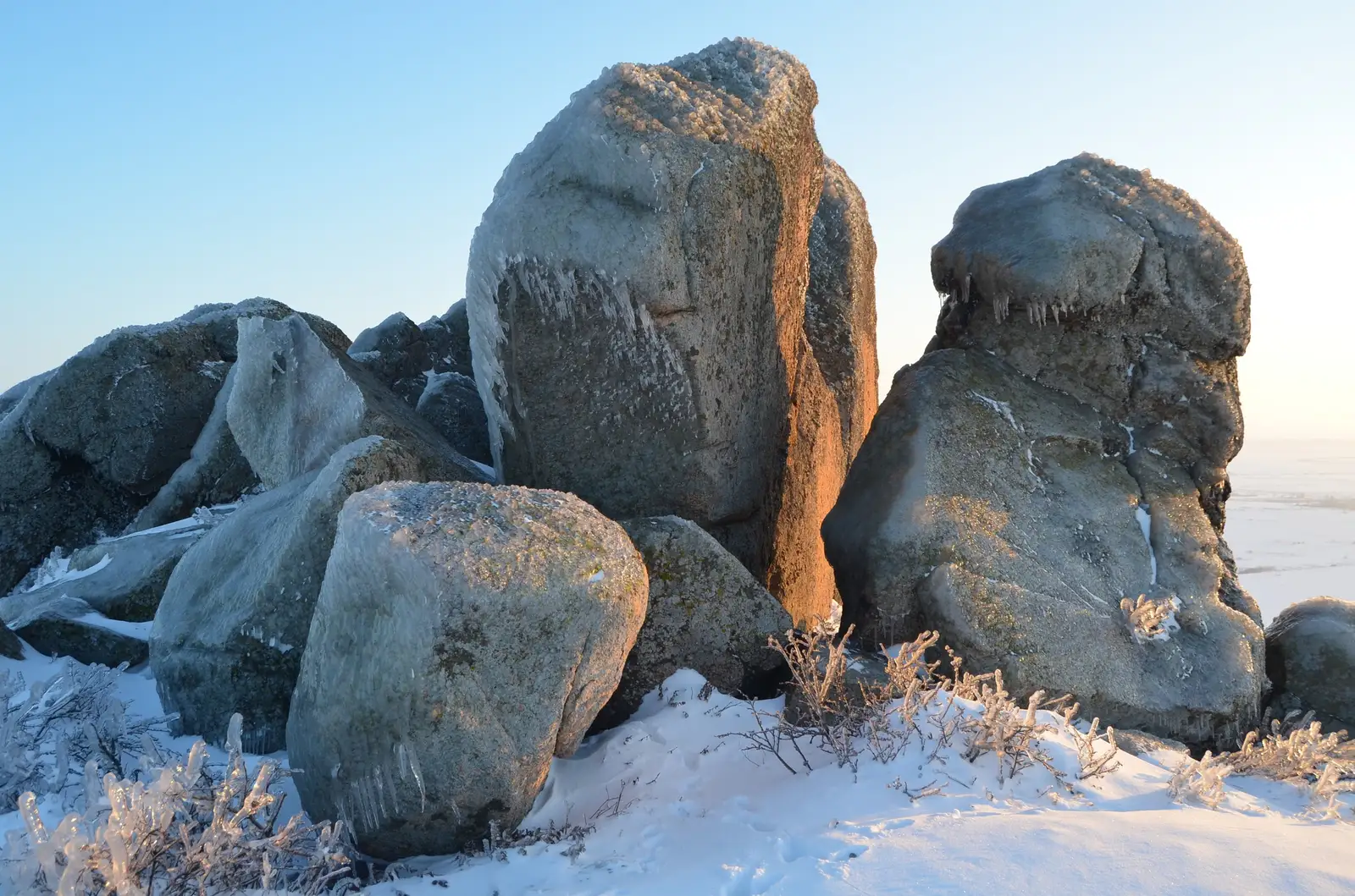  Apostolii de pe Culmea Pricopanului - Andrei Raftopol