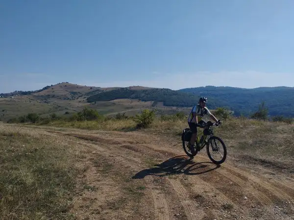 Mănăstirea Muntele Rece cu bicicleta