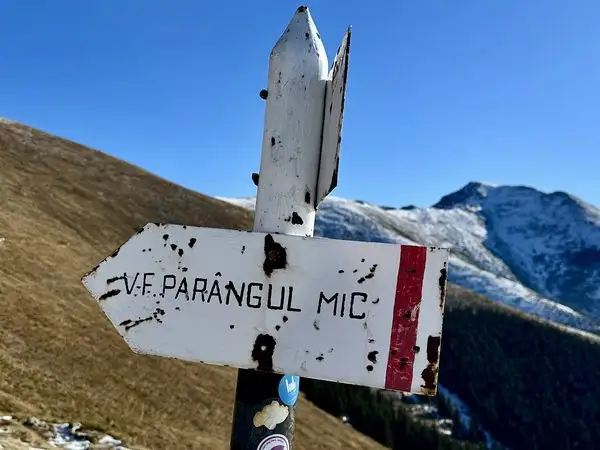 Staţiunea Parâng - Vf. Cârja - Vf. Gemănarea - Vf. Parângul Mare