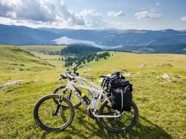 MTB în Munții Latoriței: Cheile Latoriței - Drumul Strategic - Valea Rudăreasa