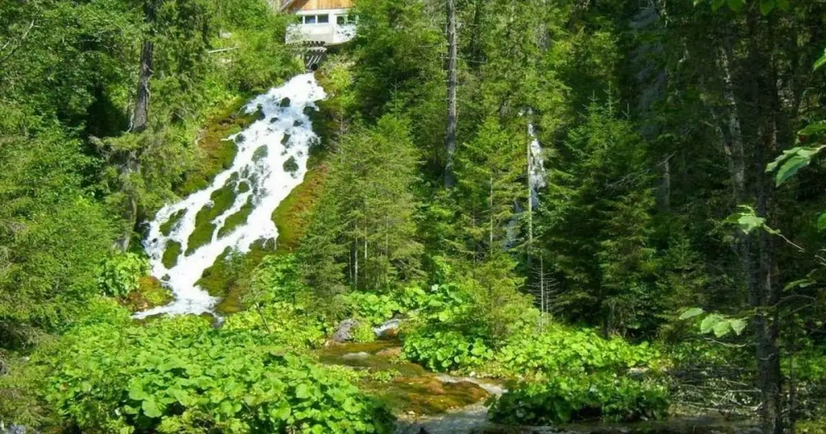 Pestera Ialomitei-Cheile Tatarului-Lacul Bolboci-Cheile Zanoagei-Lacul Scropoasa-Cascada 7 Izvoare