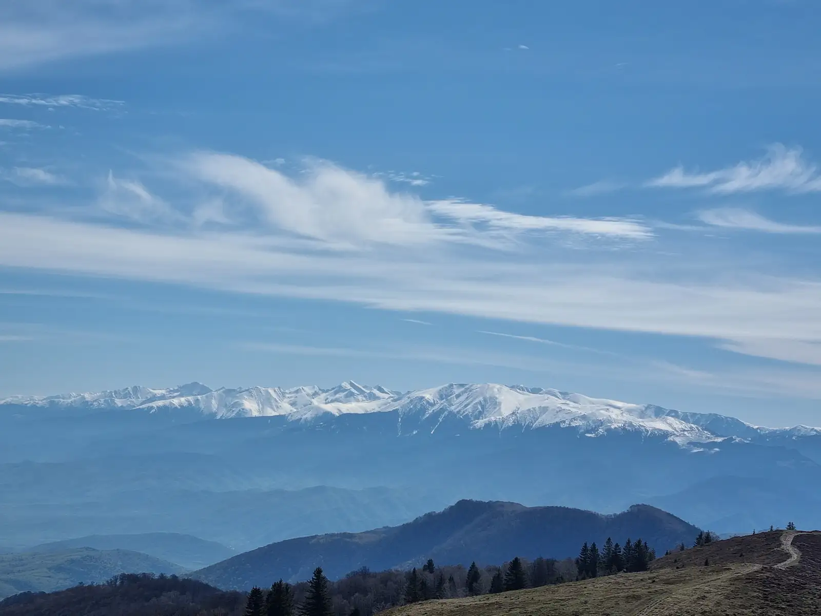 Creasta Fagarasului - Valea Oltului (Km 355+100) - Saua Corbului - Saua Scarii - Lacul Caltun - Poarta Zmeilor - Portita Vistei 