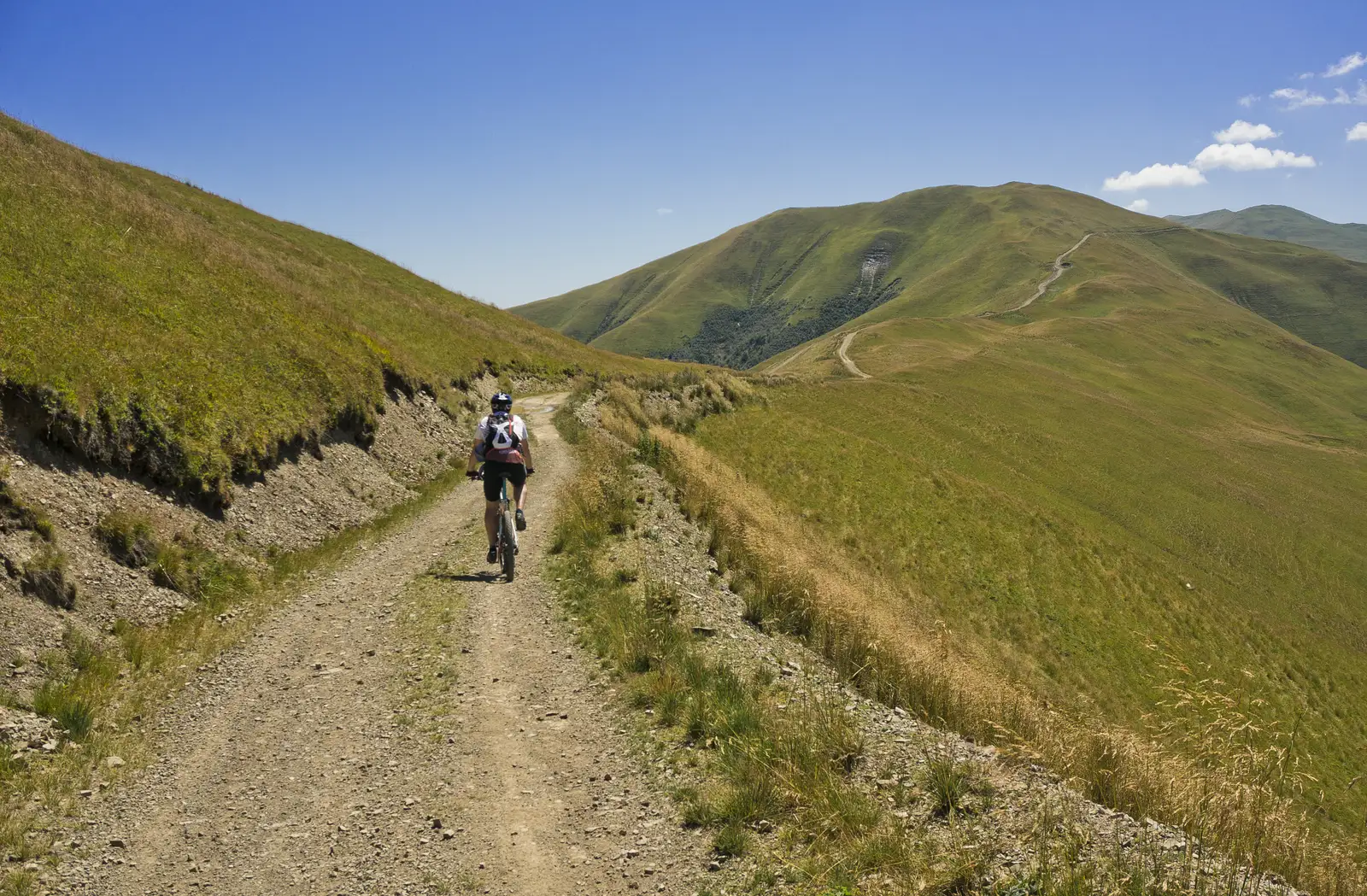 Bușteni - Culmea Munţilor Baiului - Bușteni