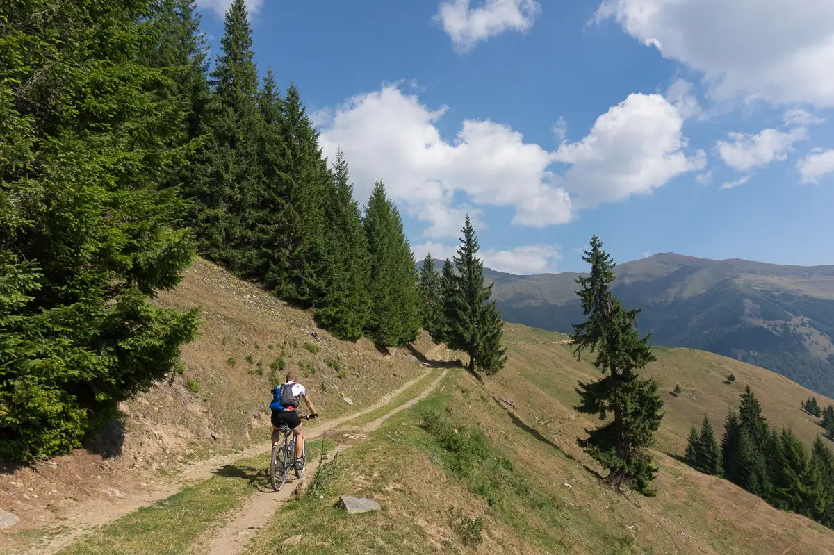 Şant - Vârful Capul Beneşului - Şant