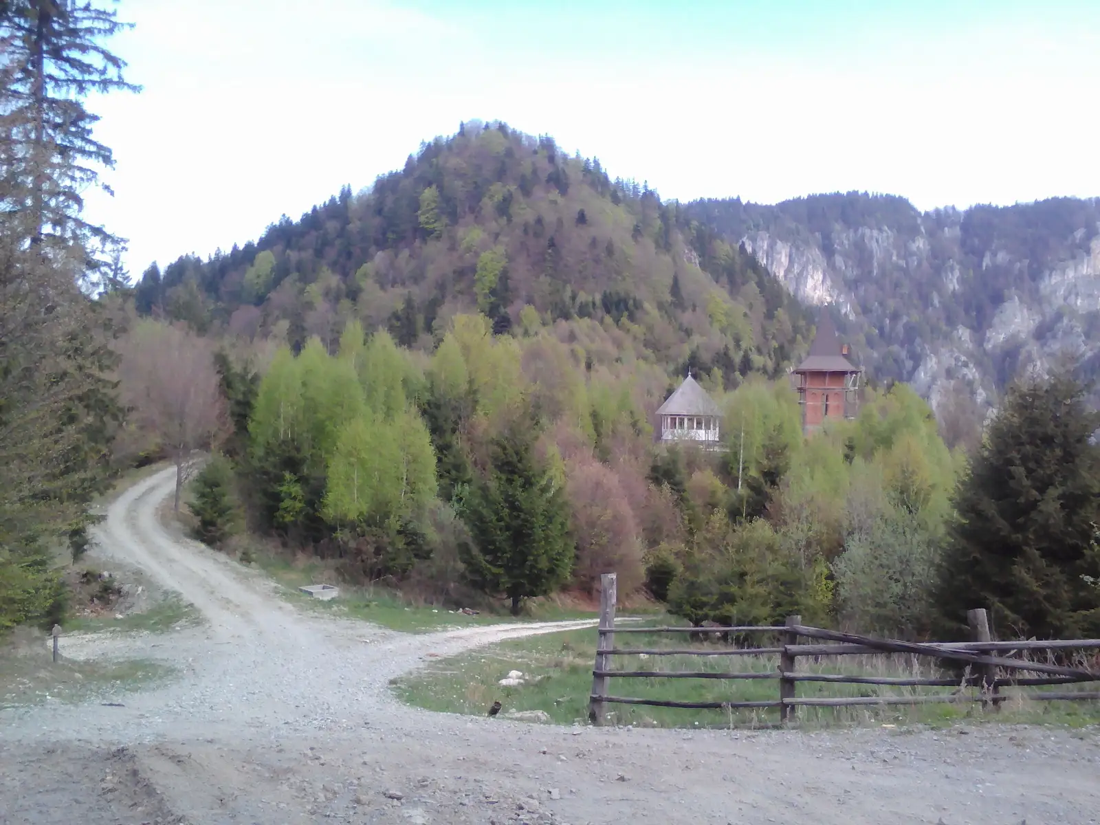 Dragoslavele - Valea Ghimbavului