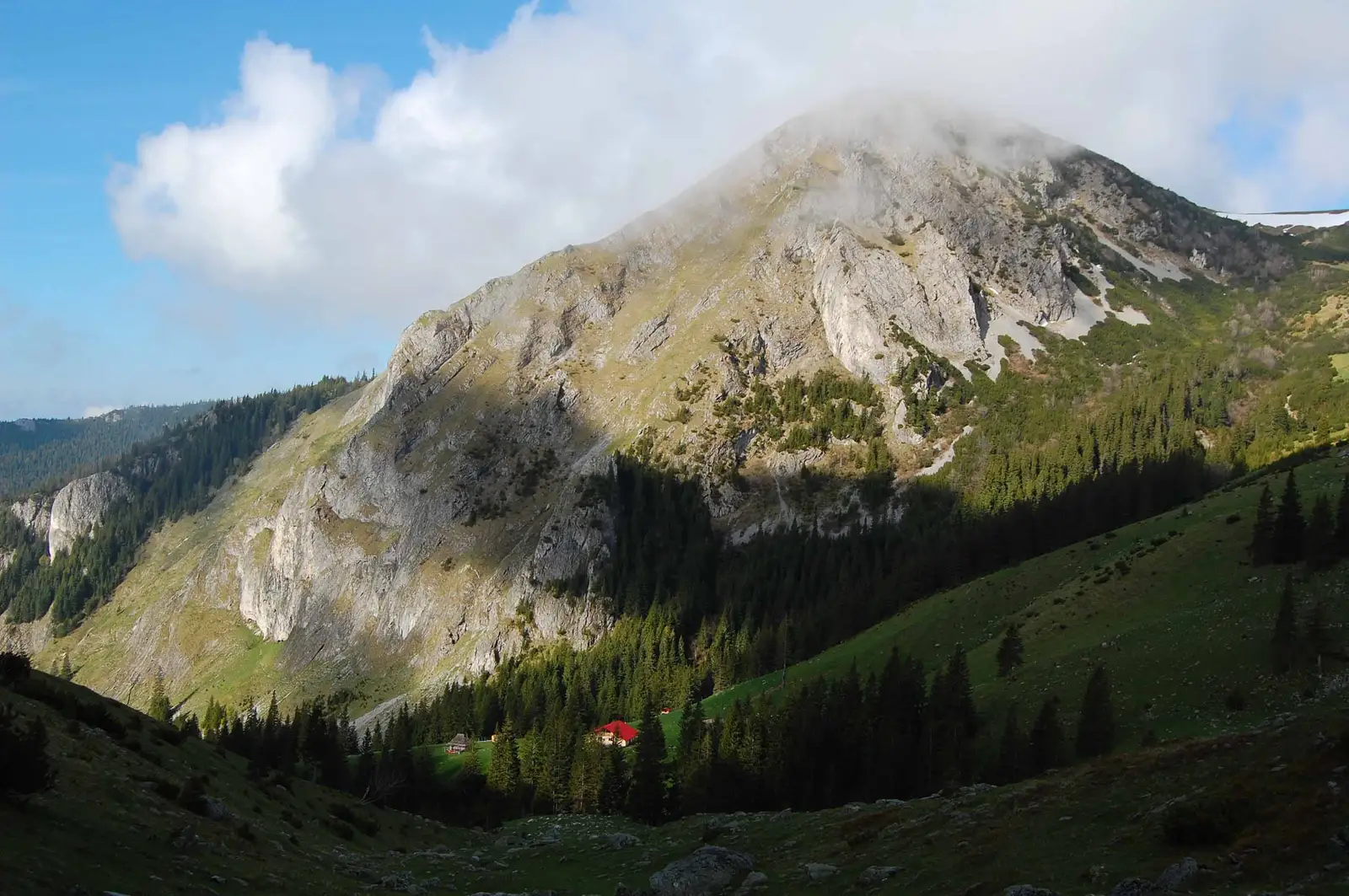 DN66A - Valea Scorota - Şaua Scorota - Cabana Buta