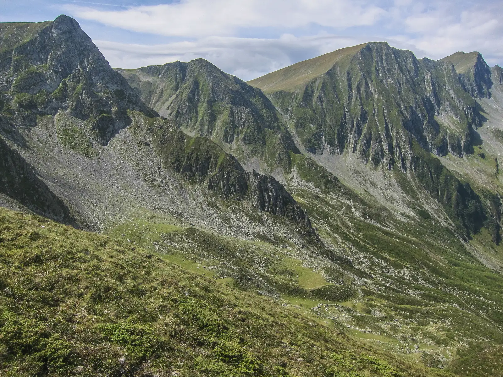 La Cruce - sub Vf. La Cheia Bândei 