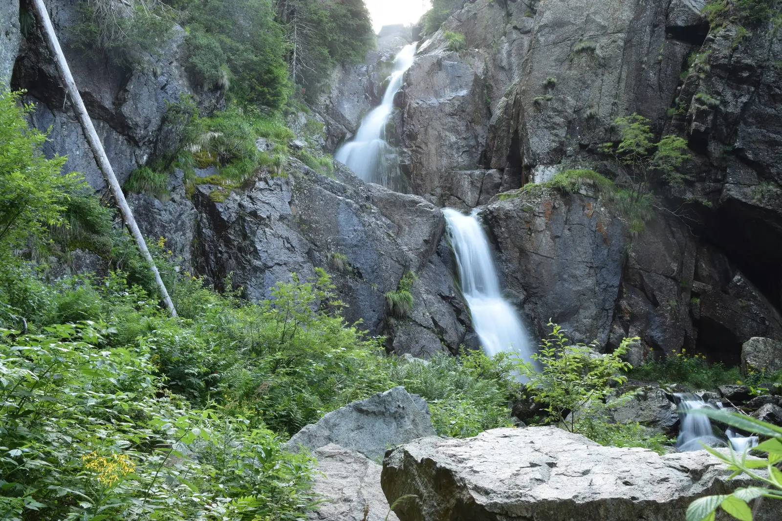 Stâna de Vale-Casc. Moara Dracului