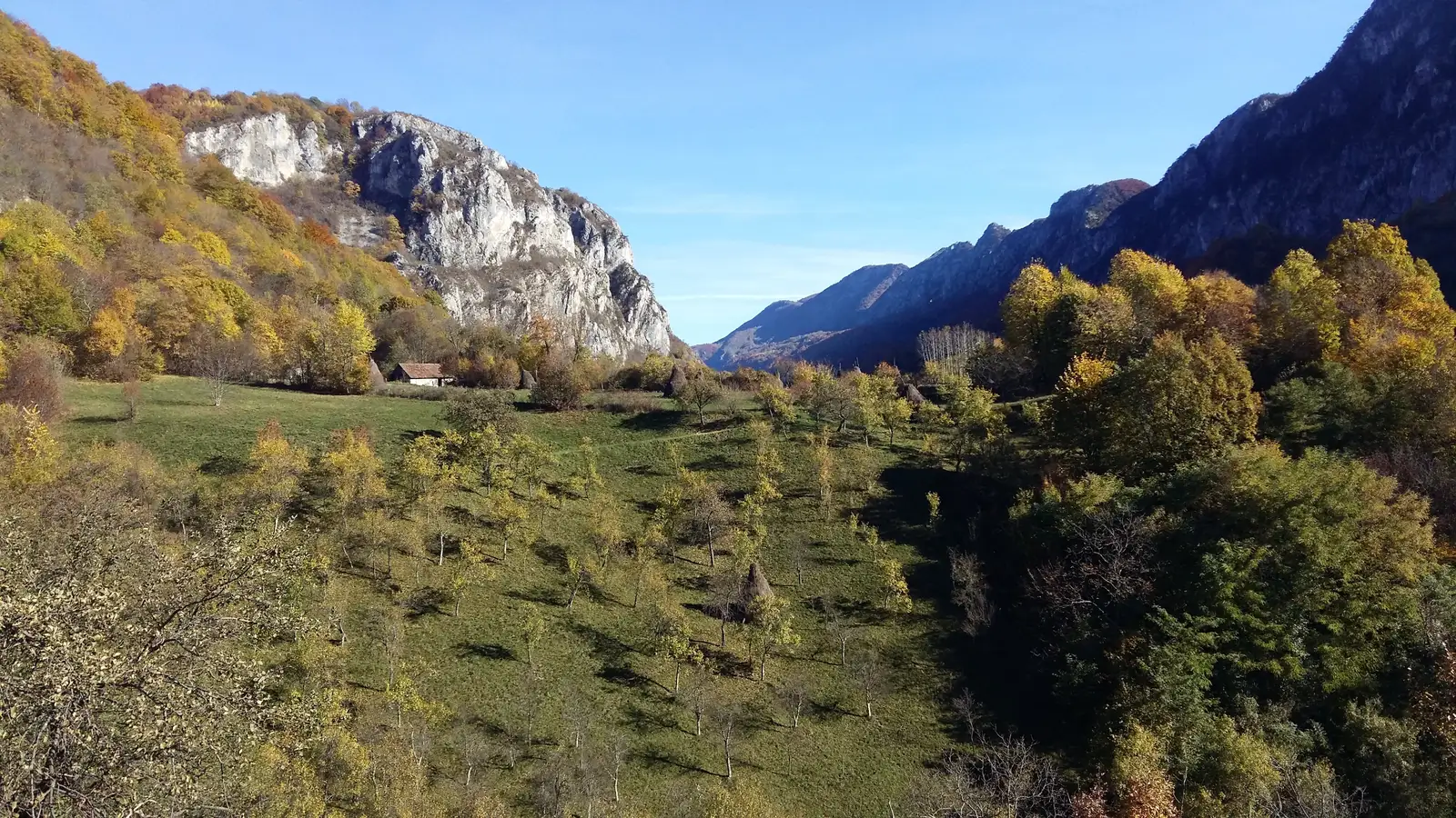 Băile Herculane - sat Dobraia - Vf. Arjana