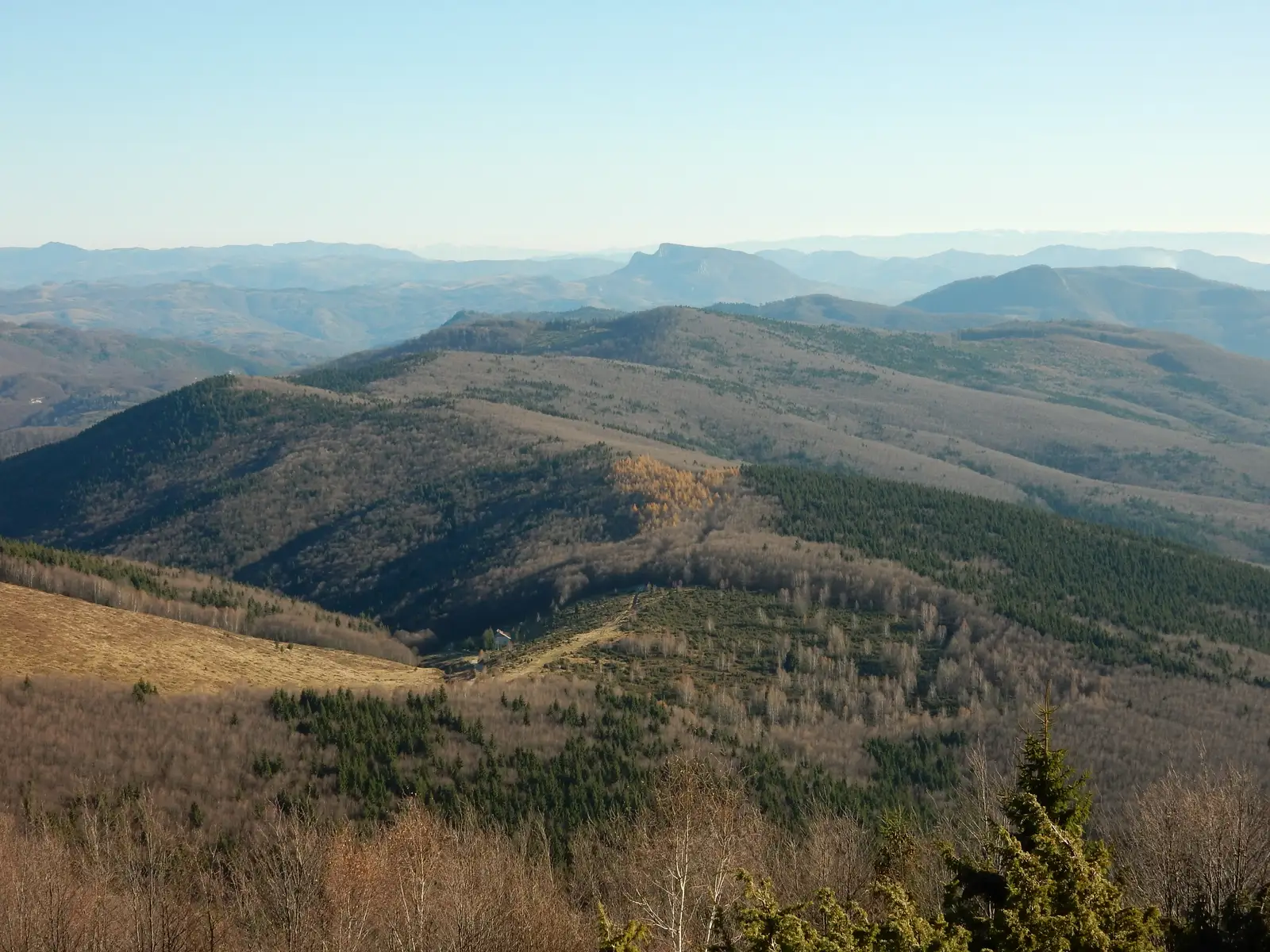 locul Între Ape - sat Tomnatec - Muntele Găina Cruce
