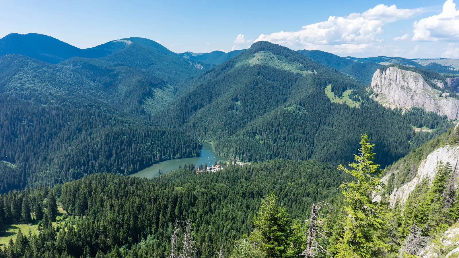 Lacu Roşu - Belvedere Piatra Ghilcoş