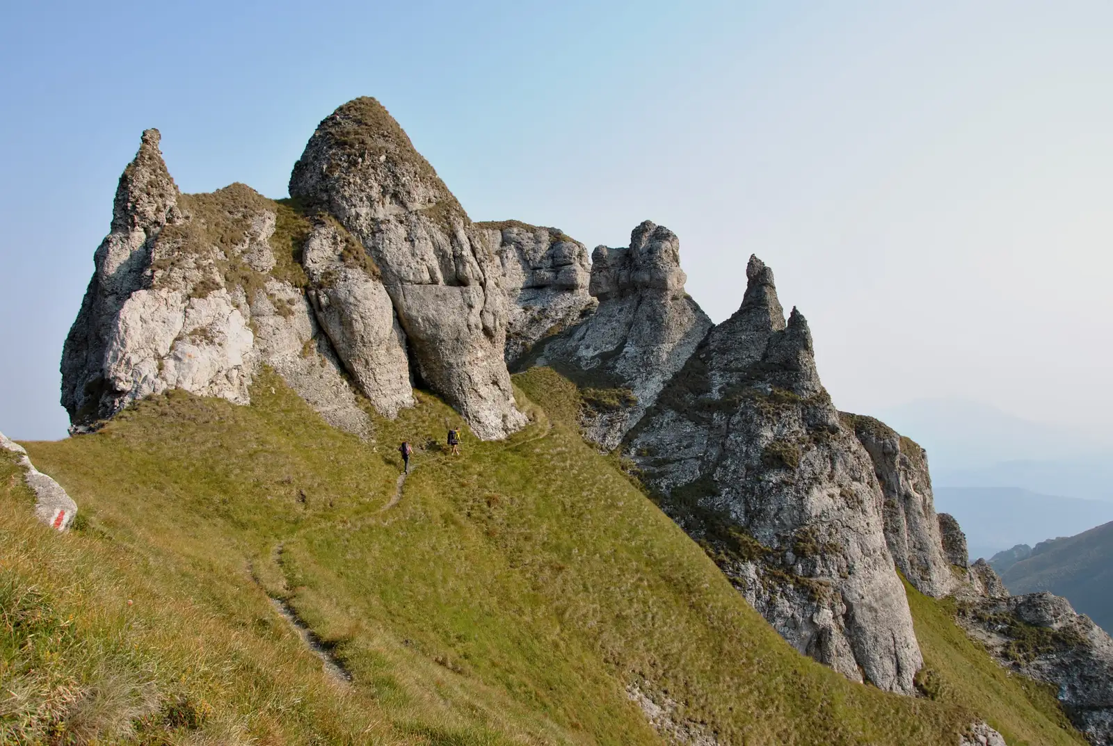 Bran - Tiganesti Saddle - Omu Hut