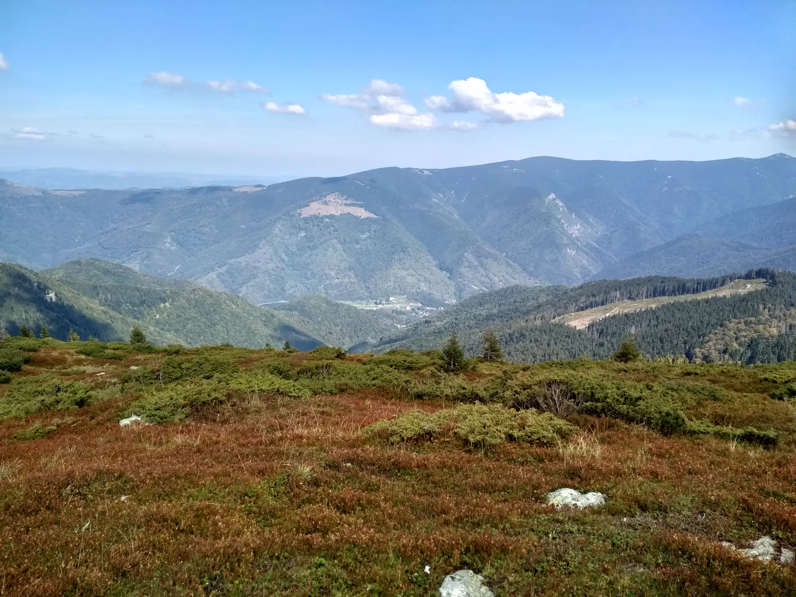 Poiana Mărului - Pietrele lui Scorilo - Complexul Turistic Muntele Mic