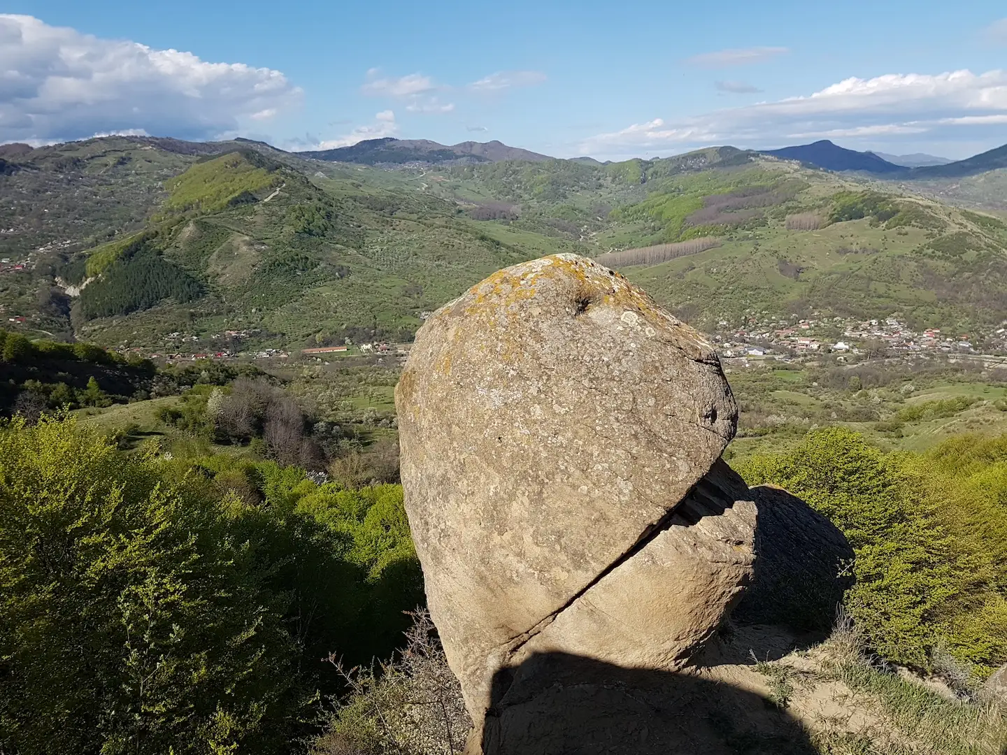 Chiojdu - Trovanţii de Chiojdu