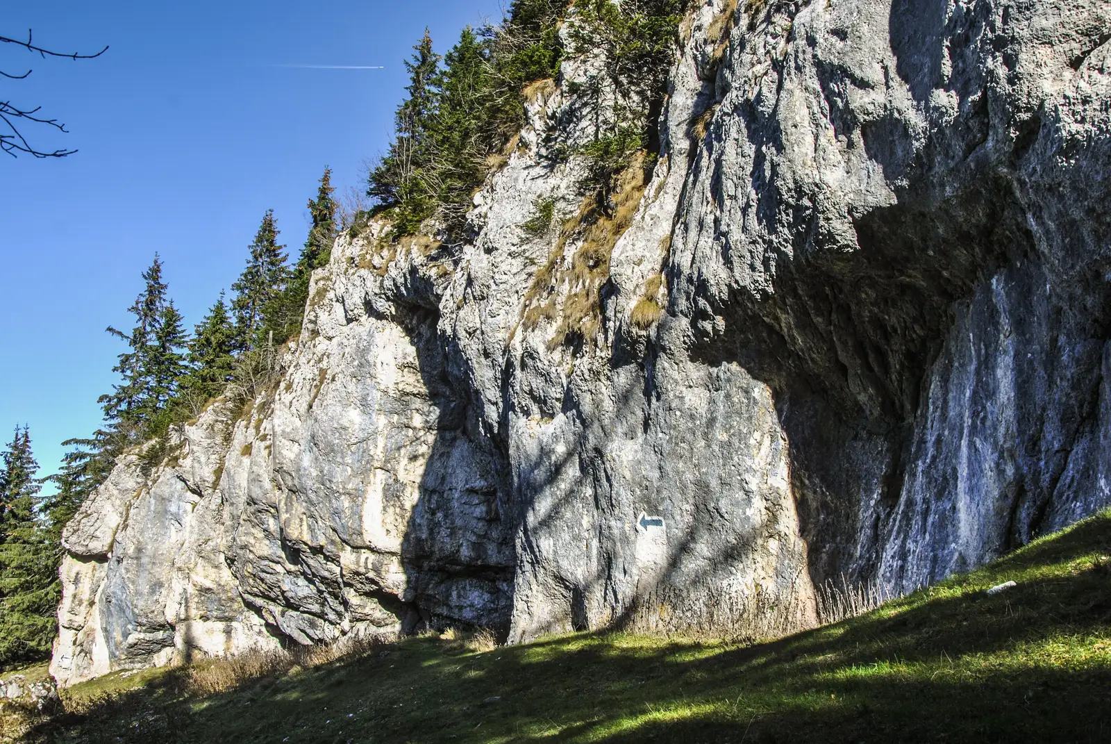 Săcele - Peştera de Gheaţă - Cabana Piatra Mare