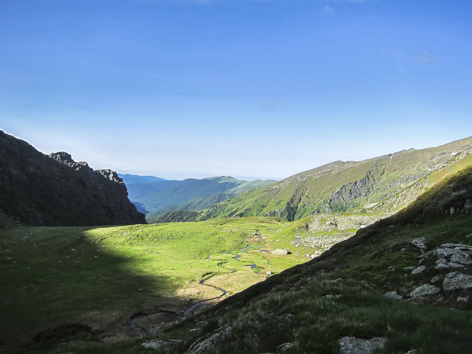 Complexul Turistic Piscul Negru - V. Călţun - creasta principală