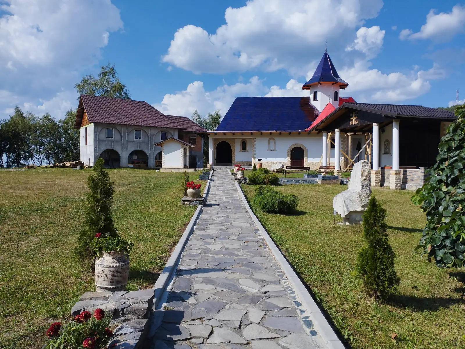 Mănăstirea Muntele Rece cu bicicleta 