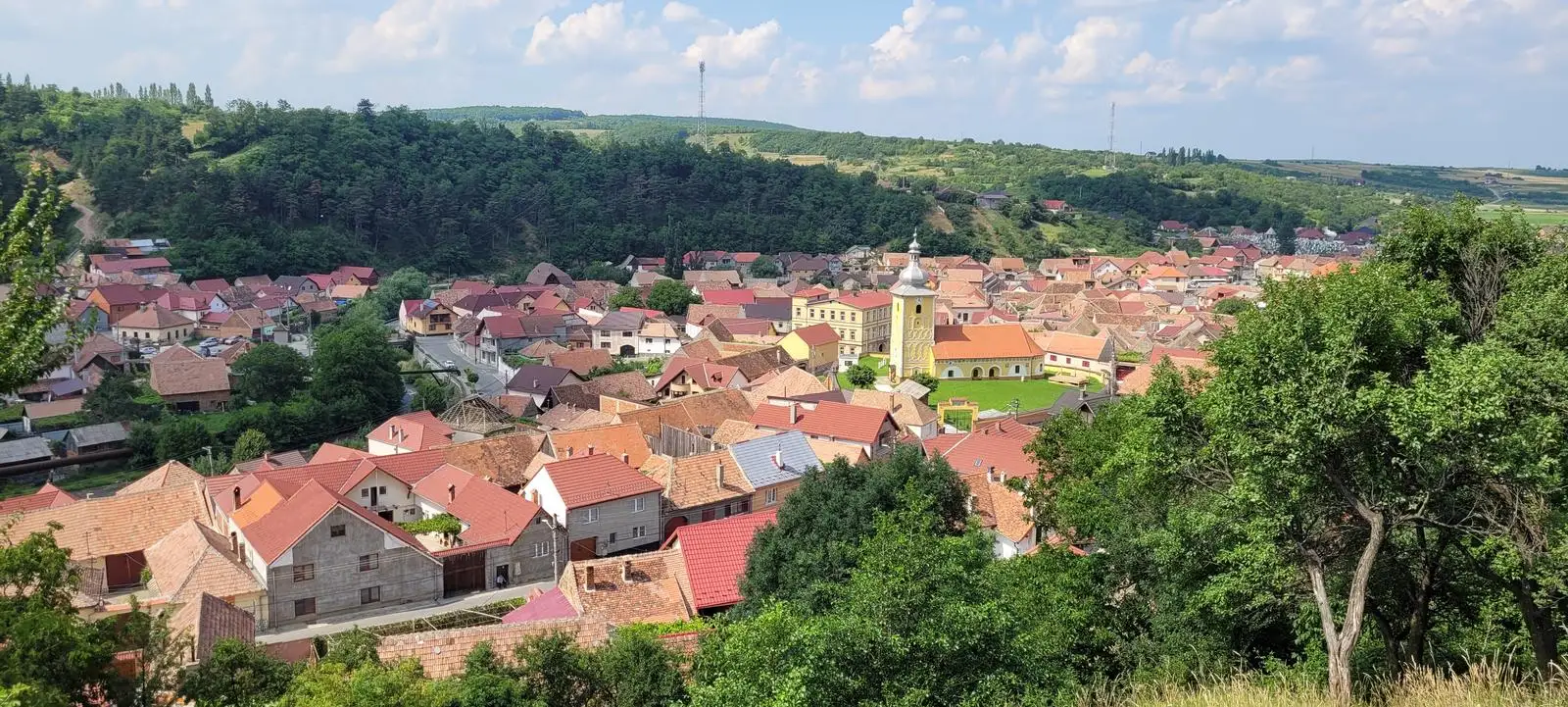 Sadu la cruce - Valea Sadului