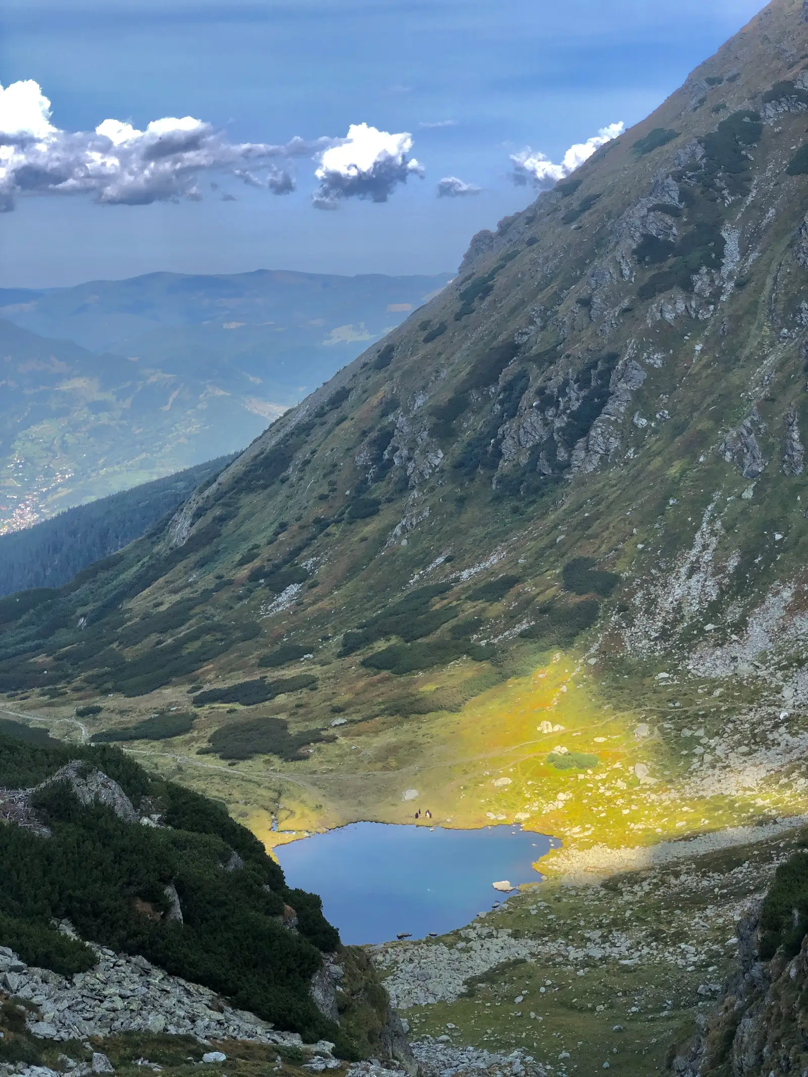 Sarampina - Cabana Meteo -Piatra Alba-Curmatura Pietrosului-Iezer