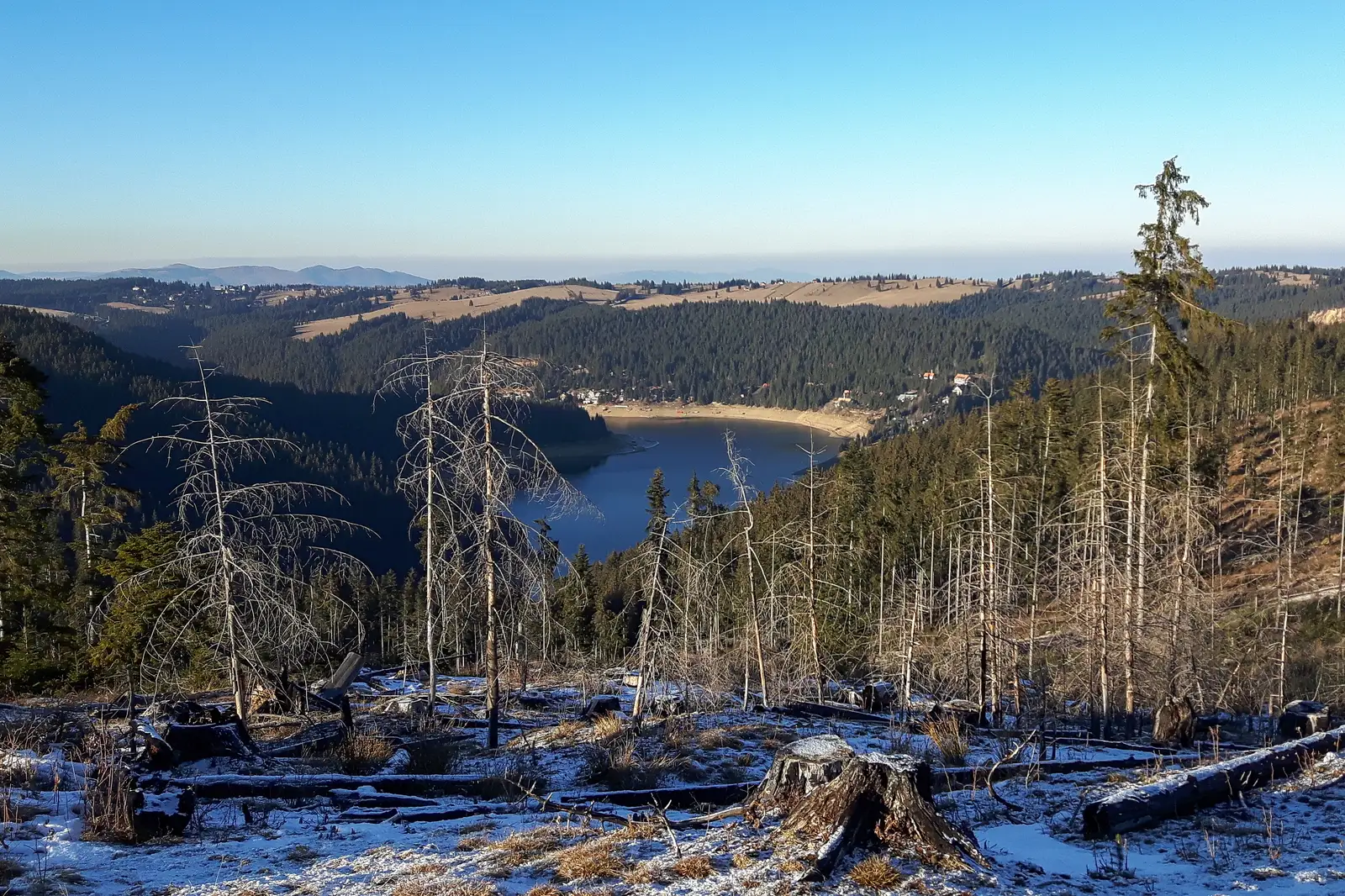 Complex turistic Fântânele - Coliba Mâţului - Crucea lui Avram Iancu