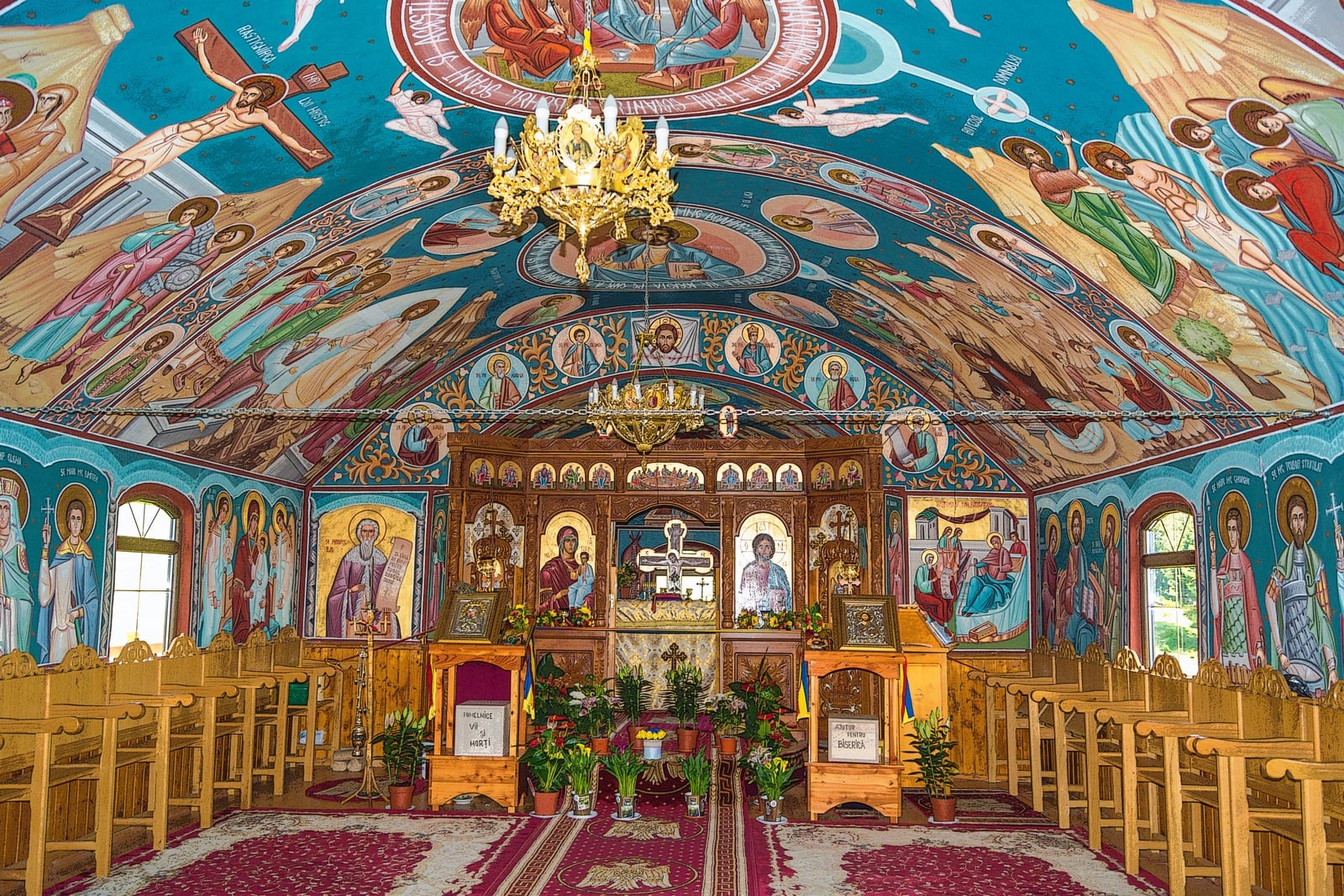  Interior Biserica Calineasa - Oradea - Bihor -Instantanee