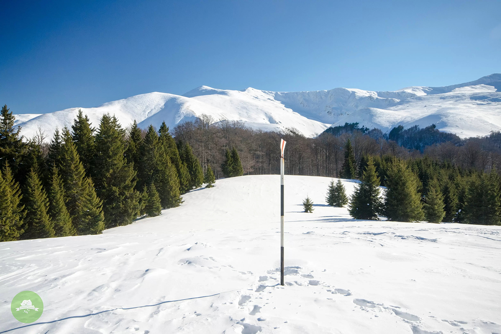  Creasta albă a Munților Țarcu - Amazing Romania