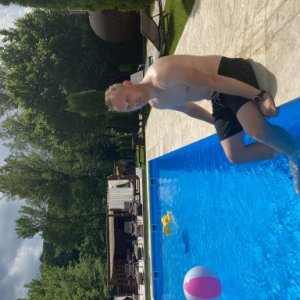 imaginea utilizatorului Levente Dosa