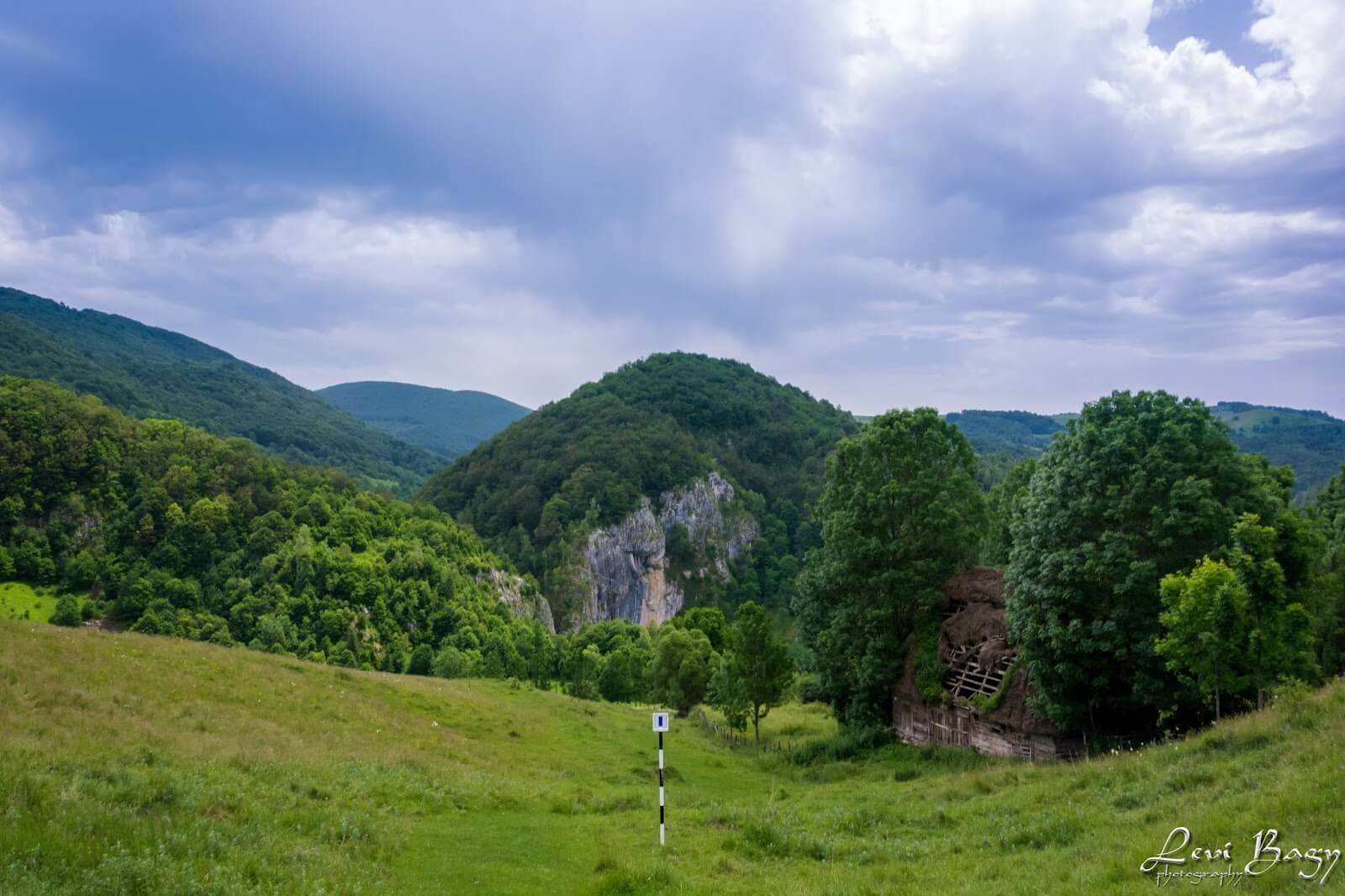  Vanatarile Ponorului - Levi Bagy Photography