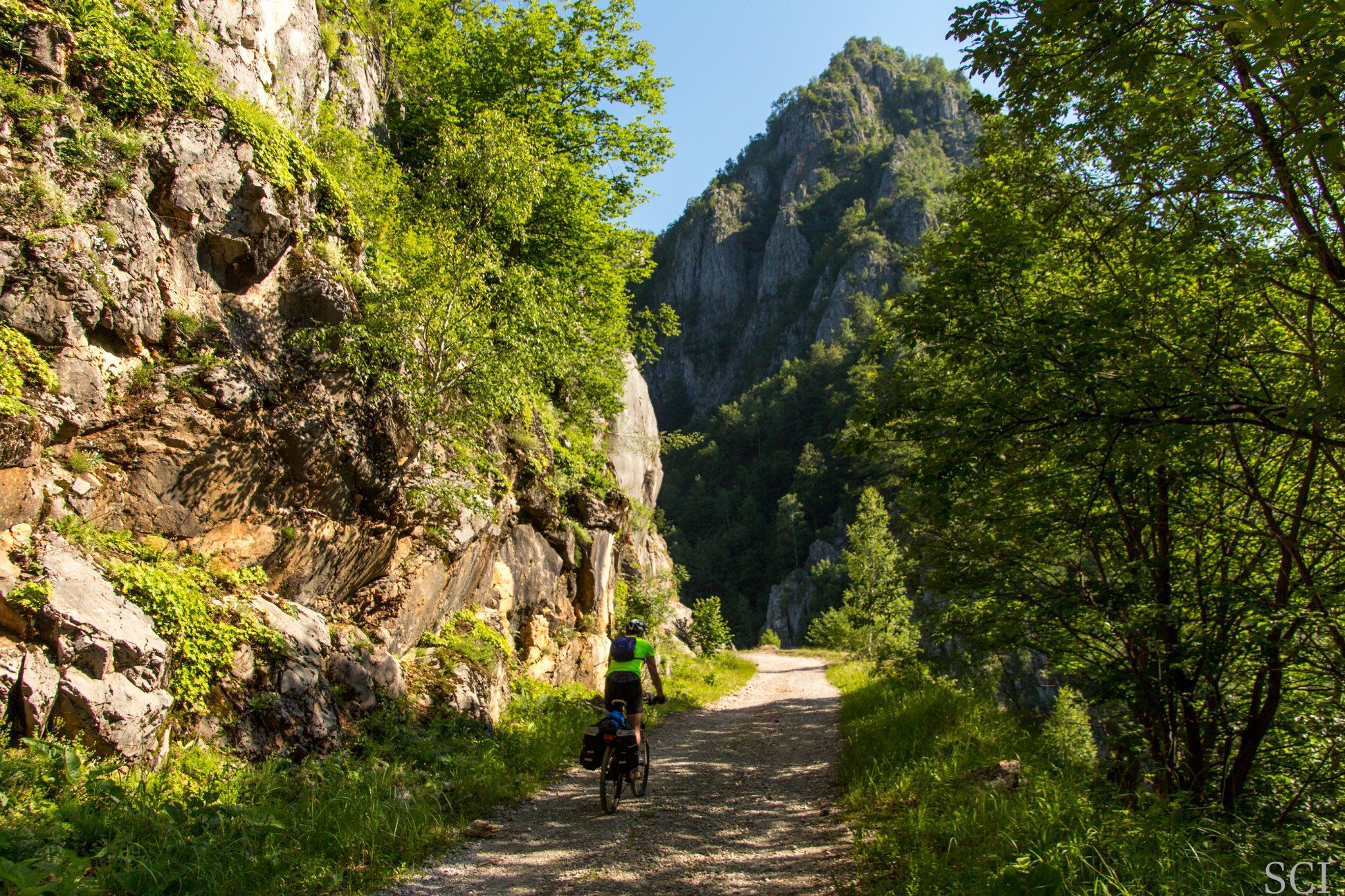  Cicloturism pe Valea Cernei - Csaba-Ilie Silvesan